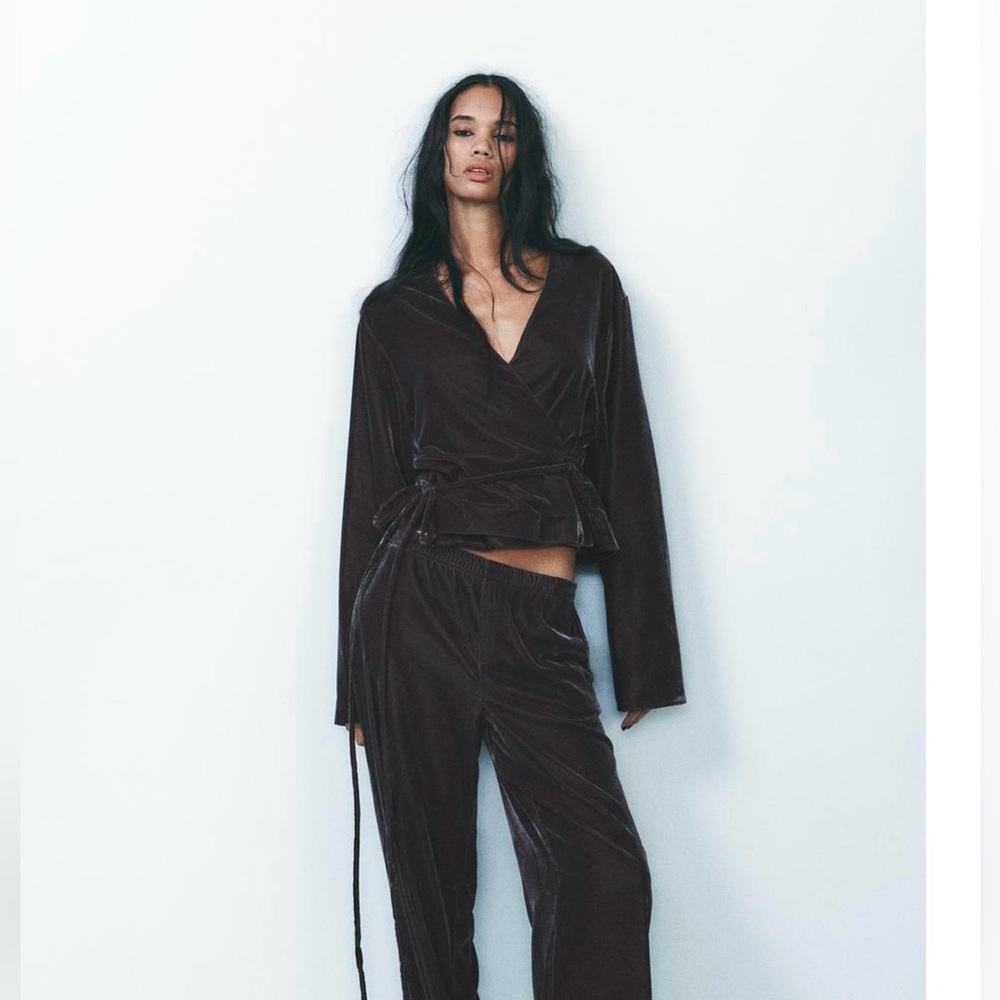Zara Gorgeous Velvet Wrap Jacket
